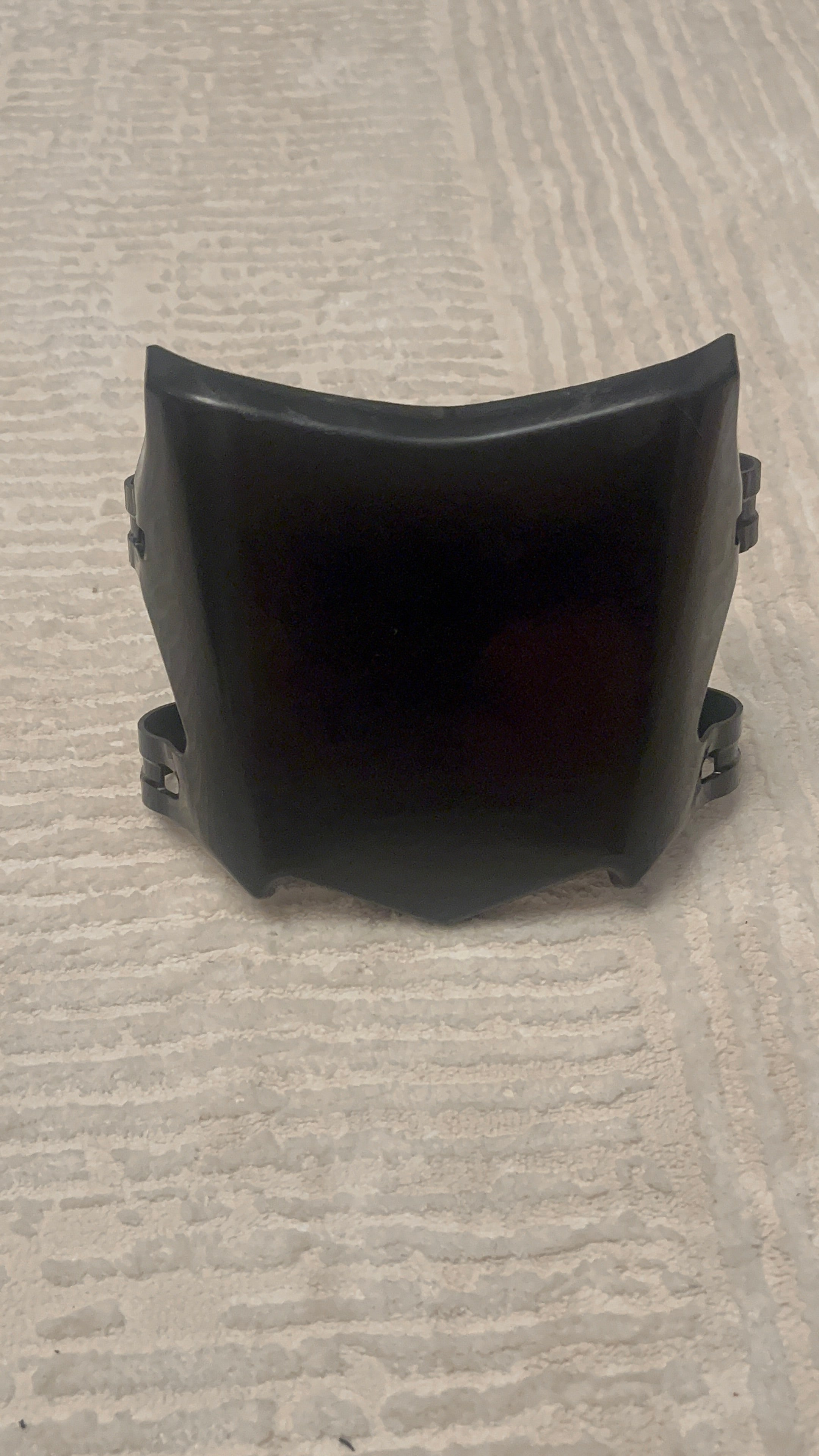 GLOSSY MOTOCUTZ PLATE