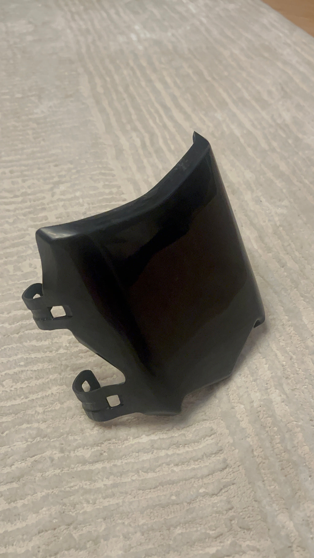 GLOSSY MOTOCUTZ PLATE